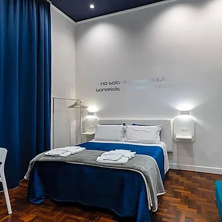 Skyhouse Duomo 4* Naples