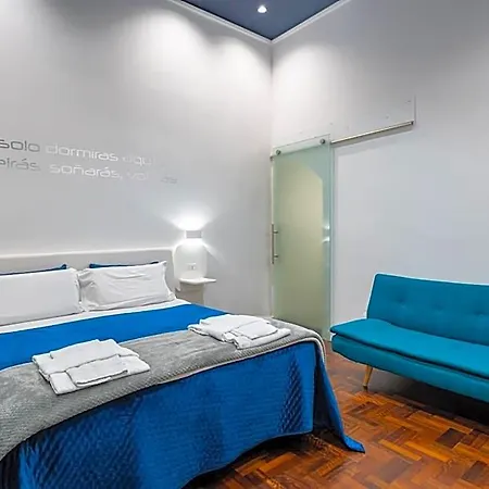 Skyhouse Duomo 4* Naples