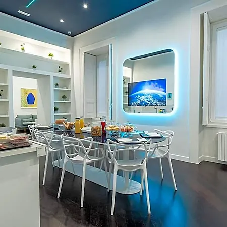 Skyhouse Duomo Couette-café 4*