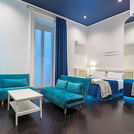 Skyhouse Duomo 4* Naples