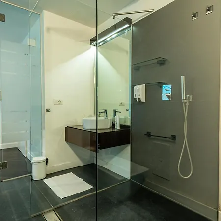 Skyhouse Duomo Bed and breakfast 4*