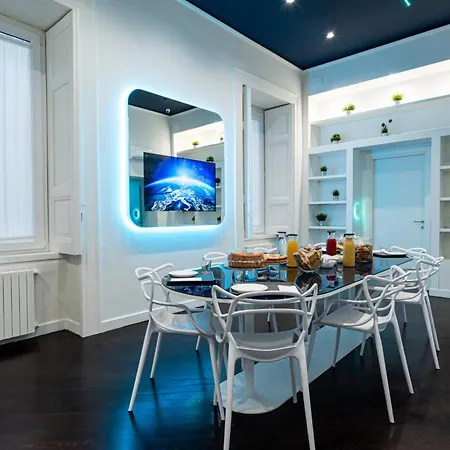 Skyhouse Duomo 4* Naples